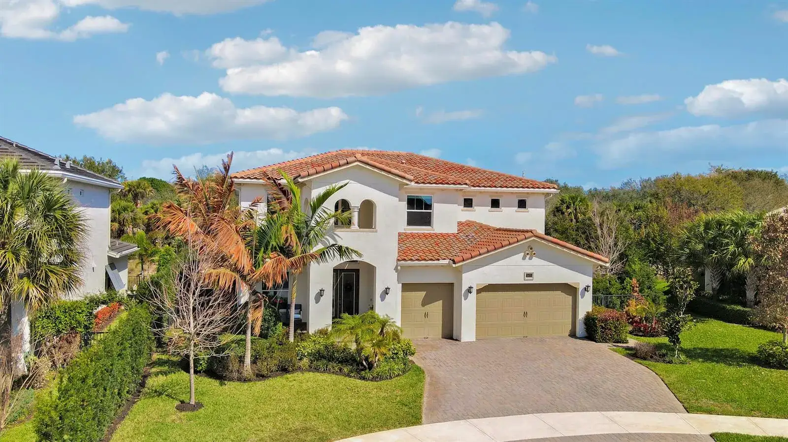 5 bedroom 5 bath Residential for sale at 2475 NE Evinrude Circle, Jensen Beach FL 34957