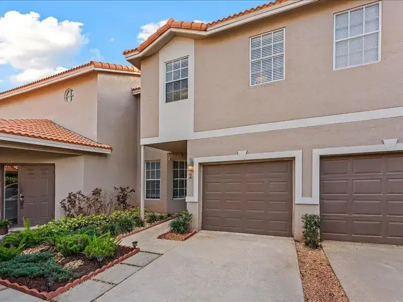 3 bedroom 2 bath Residential for sale at 20970 Via Alamanda 2, Boca Raton FL 33428
