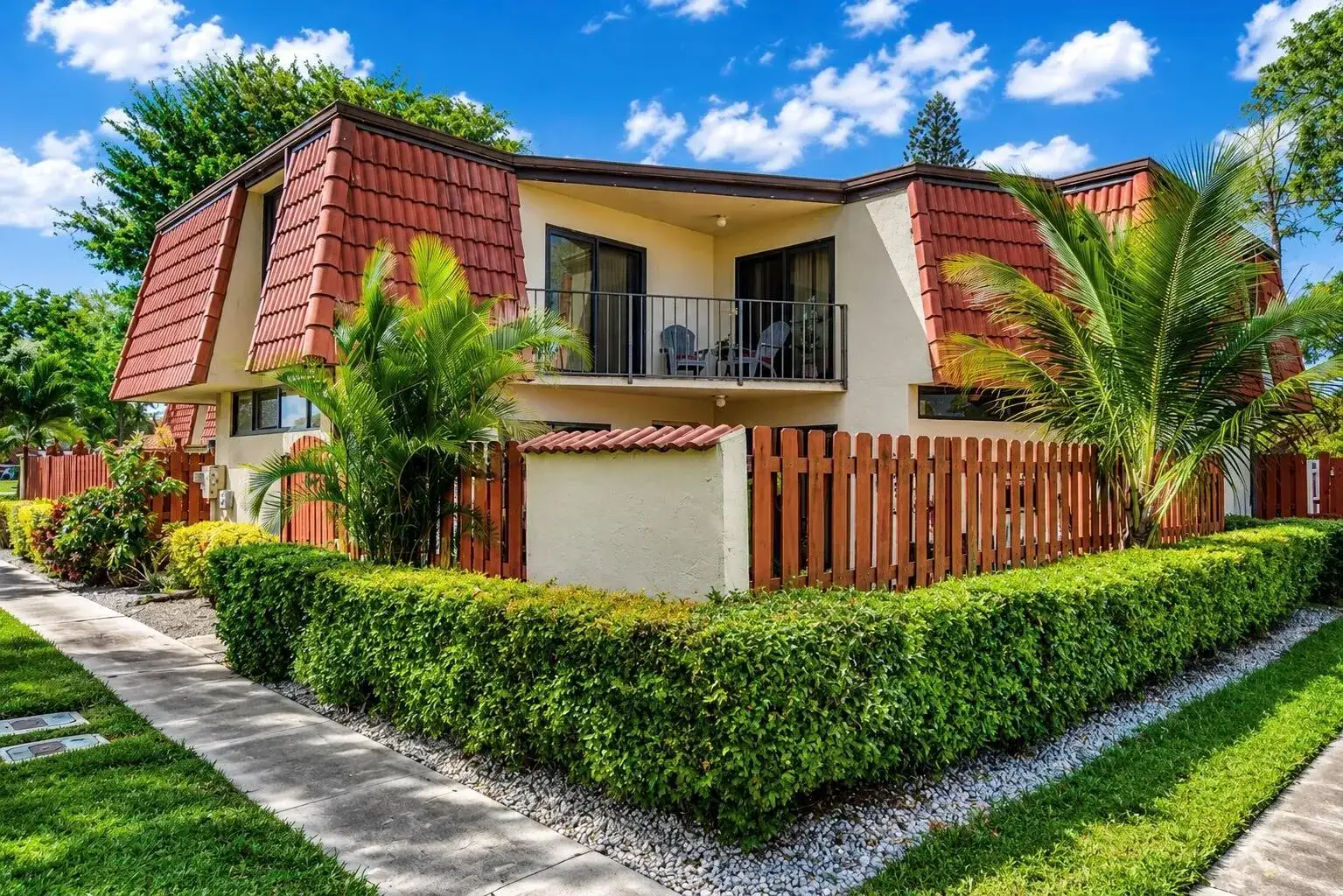 2 bedroom 2 bath Residential for sale at 3838 Victoria Drive, West Palm Beach FL 33406