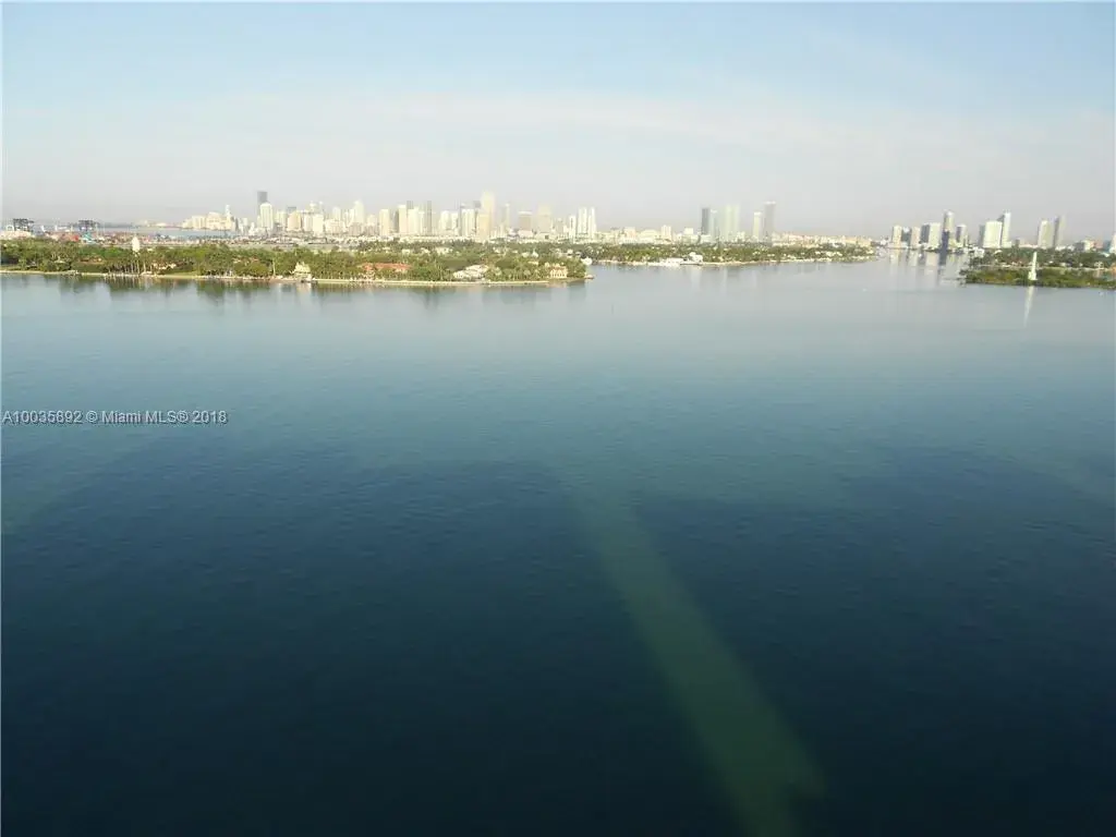 1 bath for sale at 1100 West Ave # 1512, Miami Beach FL 33139