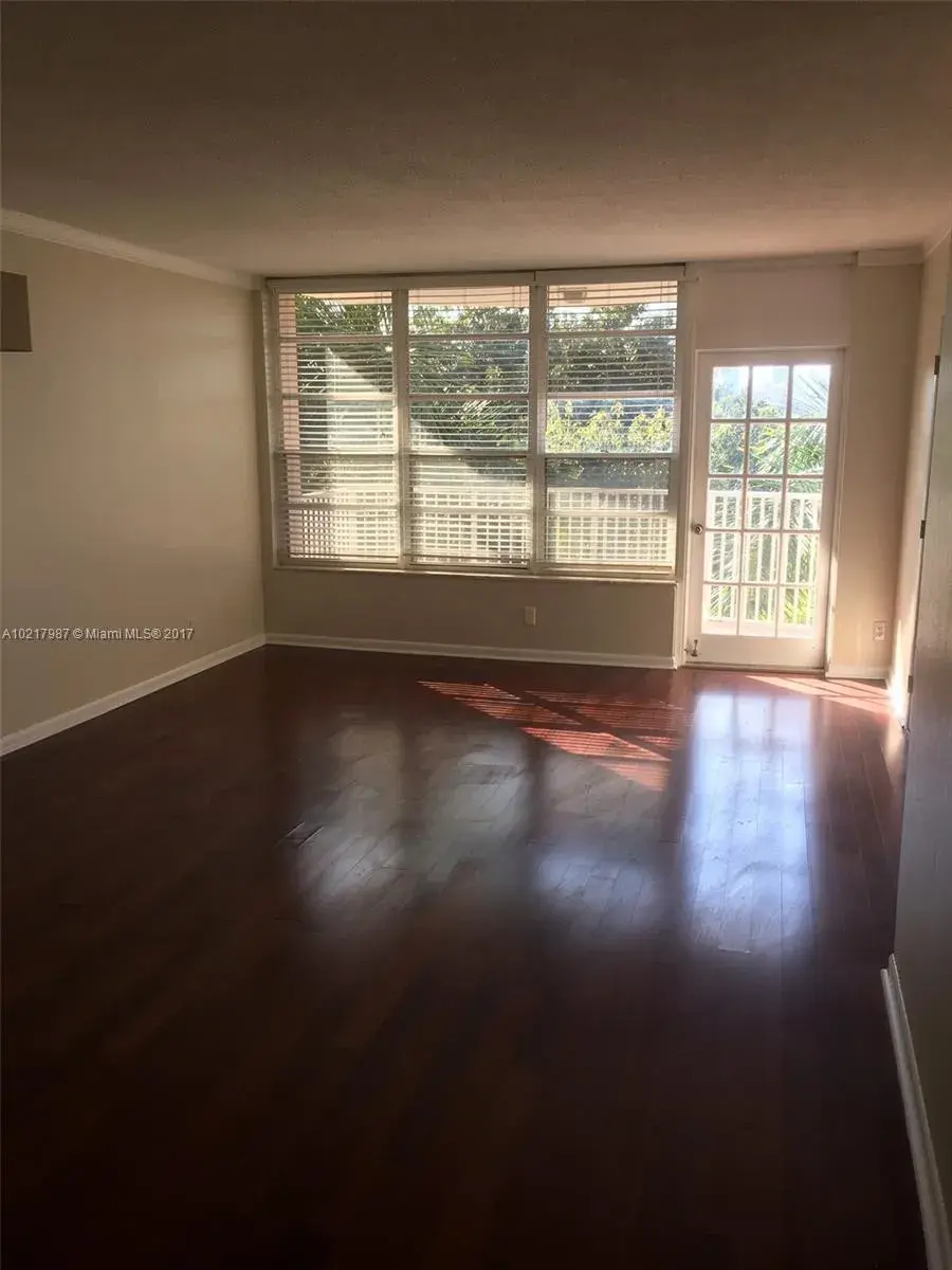 2 bedroom 2 bath Residential Lease for rent at 3181 S Ocean Dr # 405, Hallandale Beach FL 33009