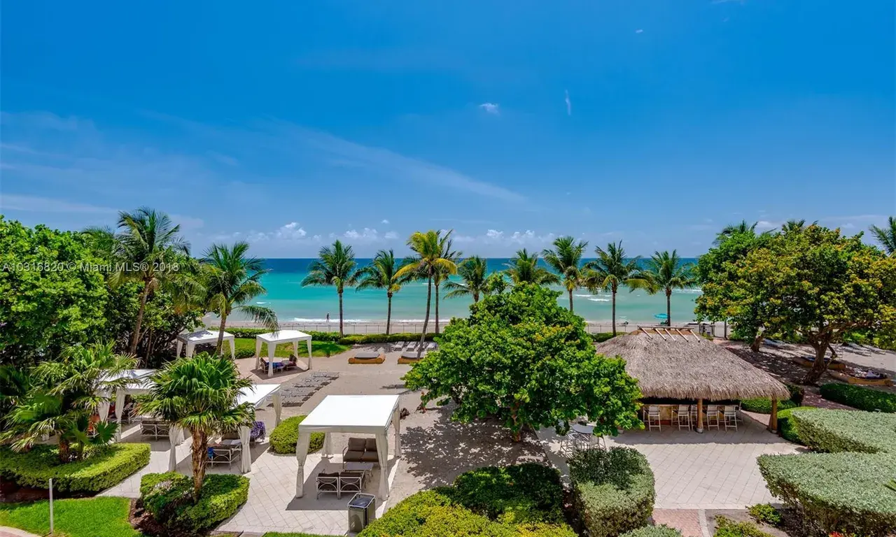 2 bedroom 2 bath Residential for sale at 3001 S Ocean Dr # 311, Hollywood FL 33019