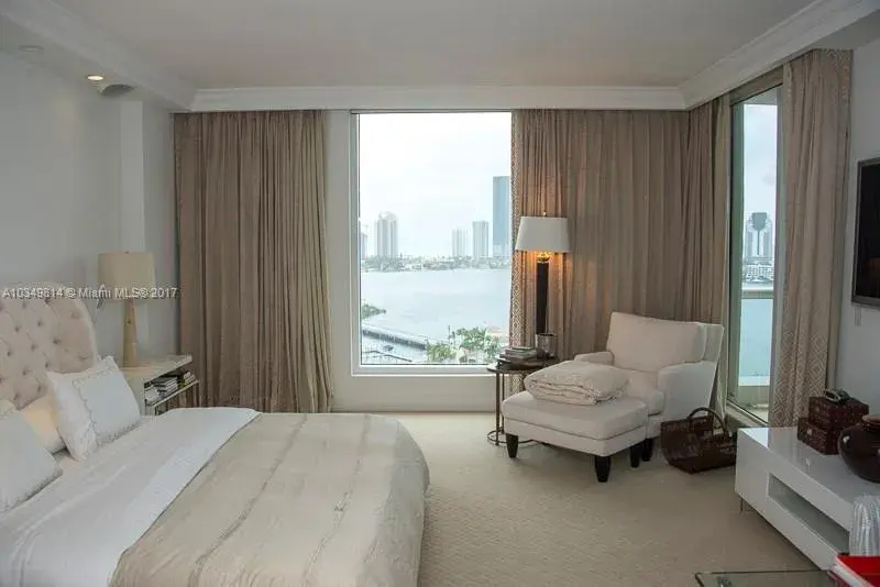6000 Island Blvd # 2002, Aventura FL 33160