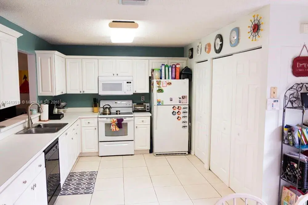 14536 SW 122nd Pl, Miami FL 33186