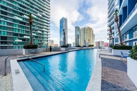 60 SW 13th St # 2500, Miami FL 33130