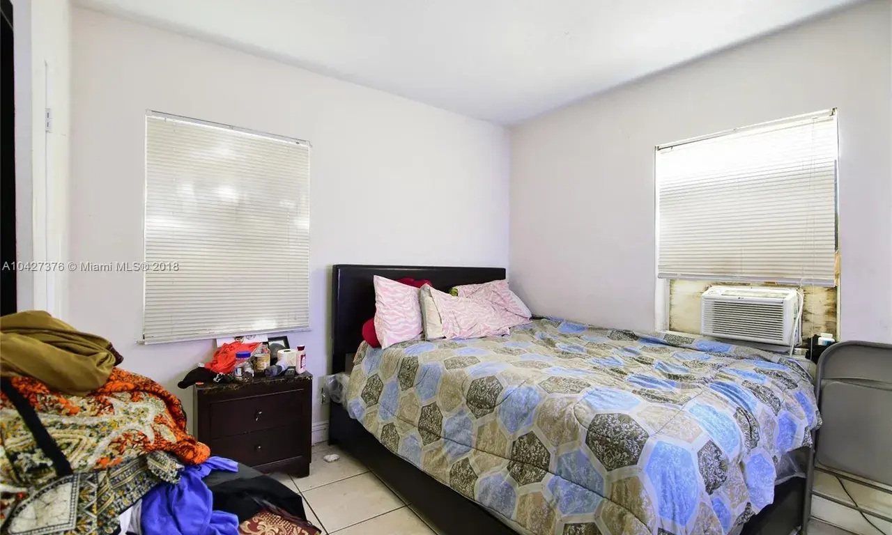 6300 NE Miami Pl, Miami FL 33138