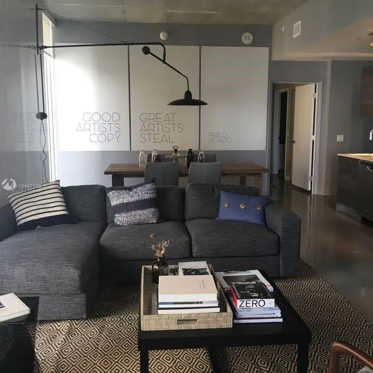 151 SE 1st St # 801, Miami FL 33131