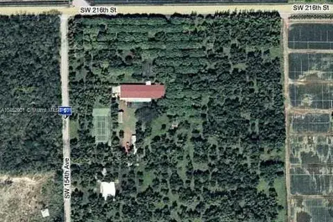 21601 SW 154th Ave, Miami FL 33170