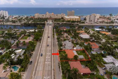 736 Hollywood Blvd, Hollywood FL 33019