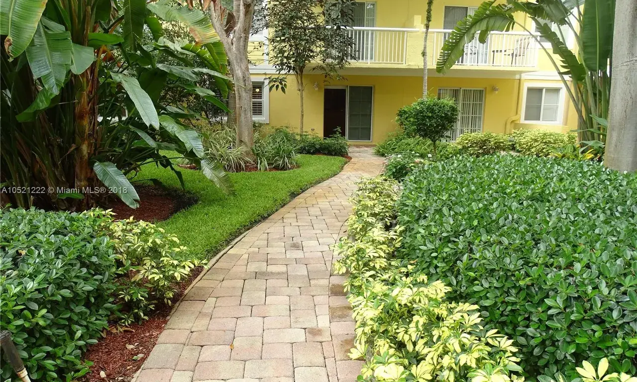 150 NE 15th Ave # 137, Fort Lauderdale FL 33301