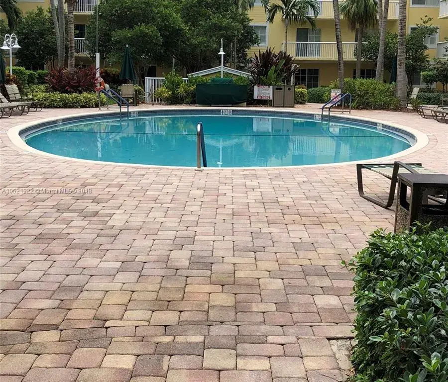 150 NE 15th Ave # 137, Fort Lauderdale FL 33301