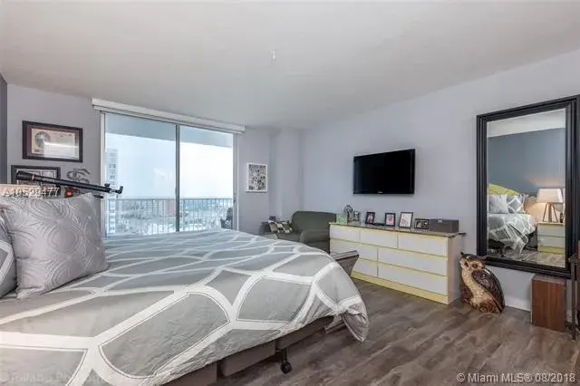 2851 NE 183rd St # 1502E, Aventura FL 33160