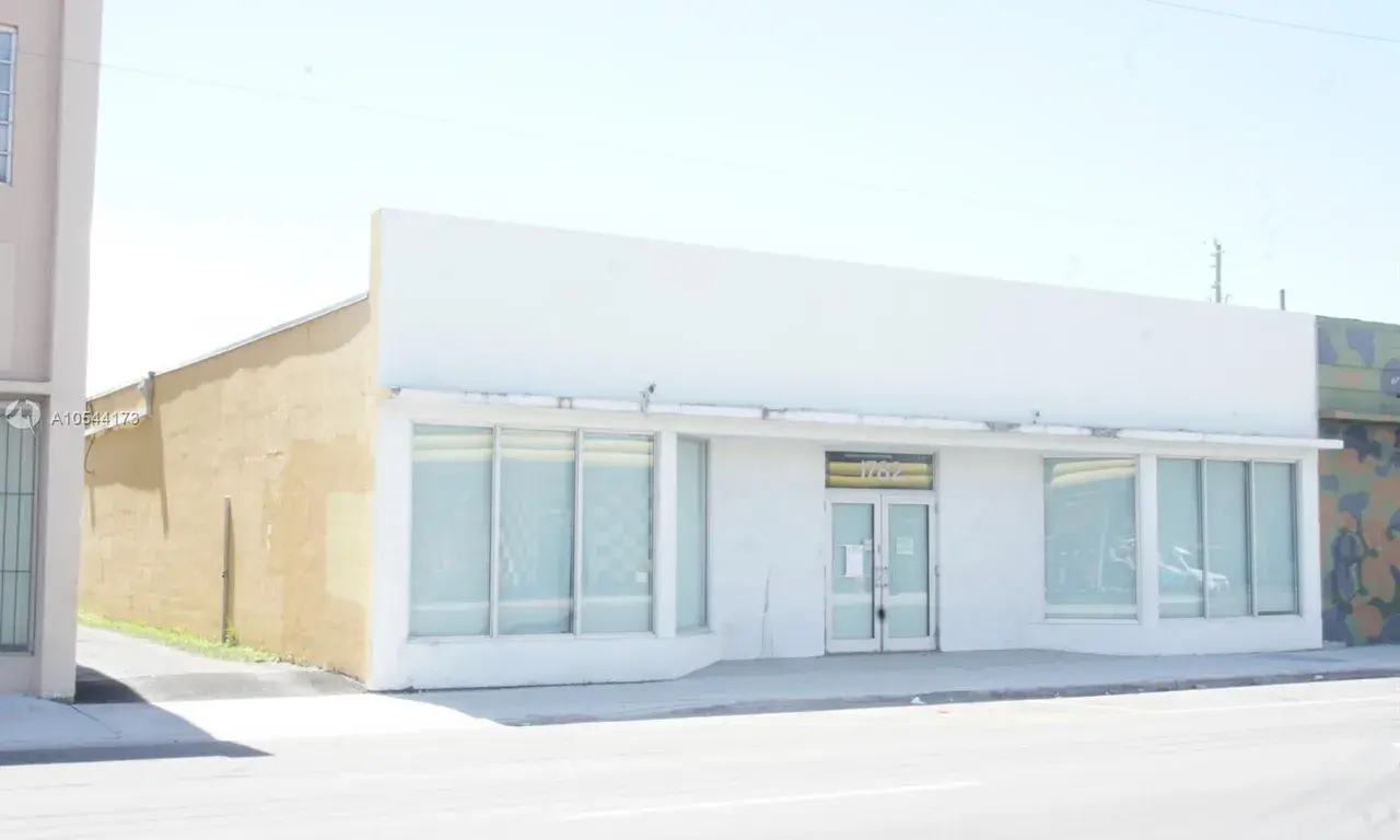 1782 W Flagler St, Miami FL 33135