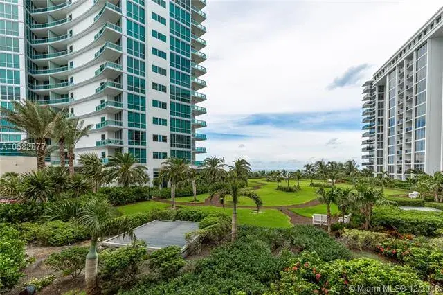 10275 Collins Ave # 332, Bal Harbour FL 33154
