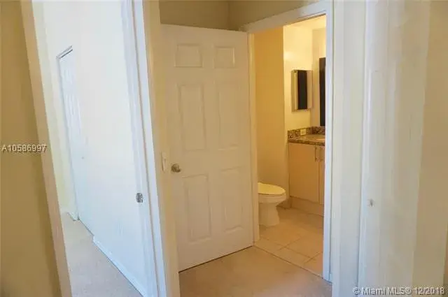 2107 SE 10th Ave # 823, Fort Lauderdale FL 33316