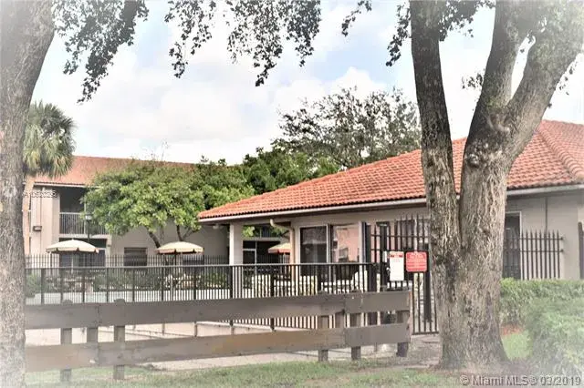 8820 Royal Palm Blvd # 4, Coral Springs FL 33065
