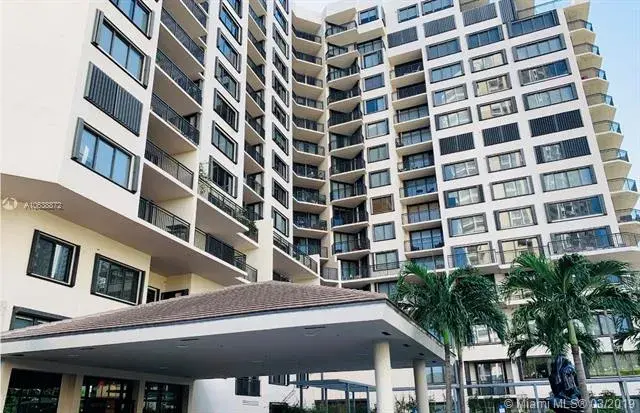 1 bedroom 1 bath Residential for sale at 540 Brickell Key Dr # 214, Miami FL 33131