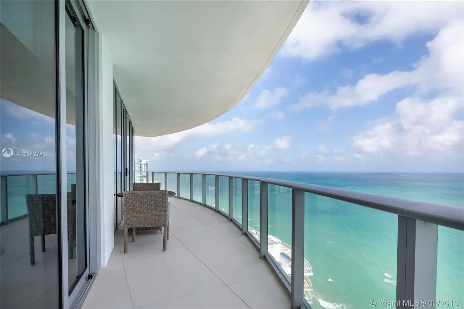 2 bedroom 2 bath Residential for sale at 4111 S Ocean Dr # 3002, Hollywood FL 33019