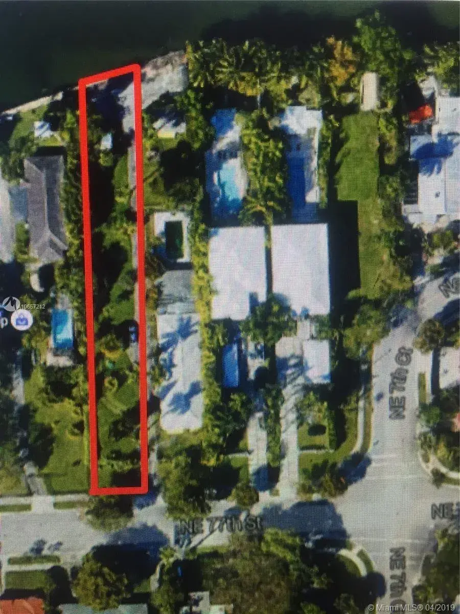 6 bedroom 7 bath Residential for sale at 725 NE 77th St, Miami FL 33138