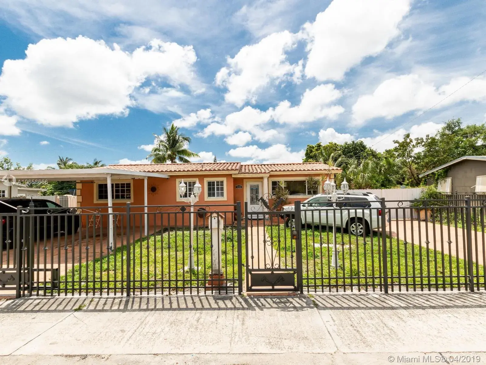 4 bedroom 4 bath Residential for sale at 3060 NW 88th St, Miami FL 33147