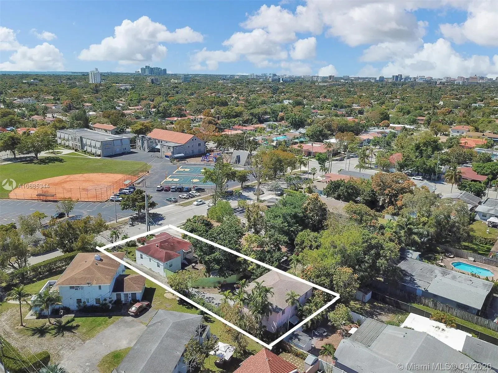 1117 SW 13th St, Miami FL 33129
