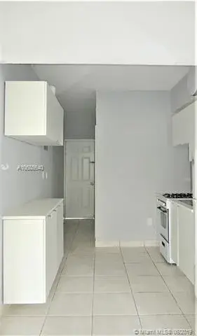 2160 Bay Dr # 11, Miami Beach FL 33141