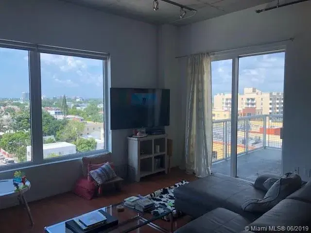 2 bedroom 2 bath Residential for sale at 10 SW South River Dr # 814, Miami FL 33130
