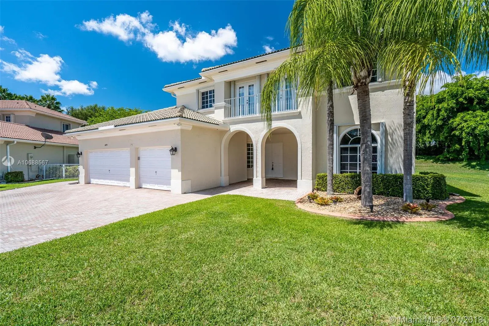 6893 SW 194th Ave, Pembroke Pines FL 33332