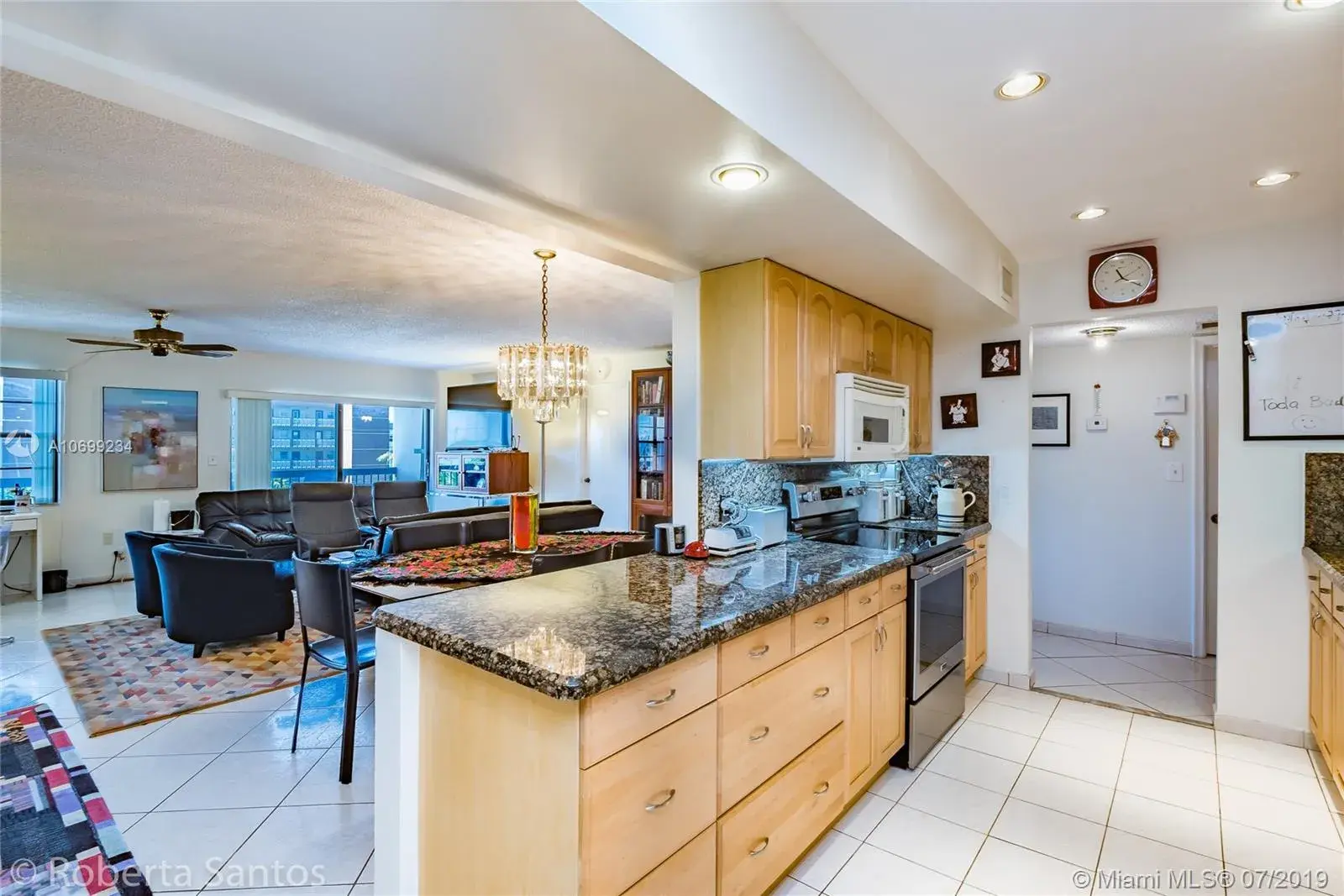 1301 NE 7th St # 501, Hallandale Beach FL 33009
