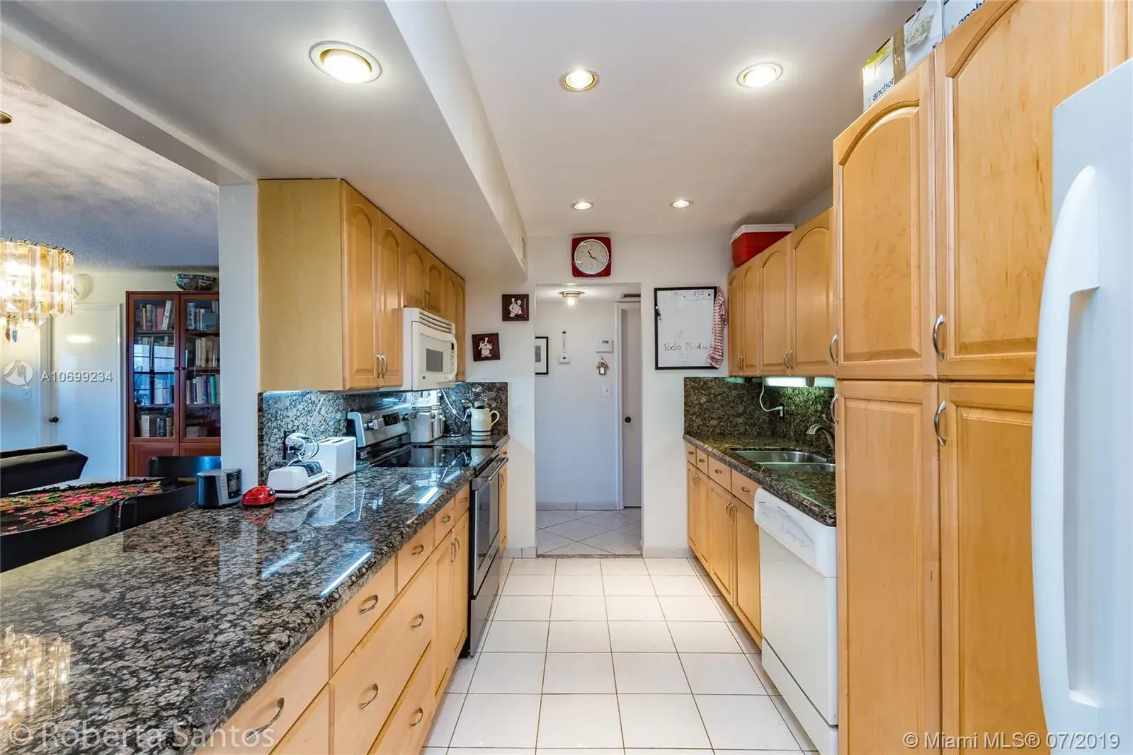 1301 NE 7th St # 501, Hallandale Beach FL 33009