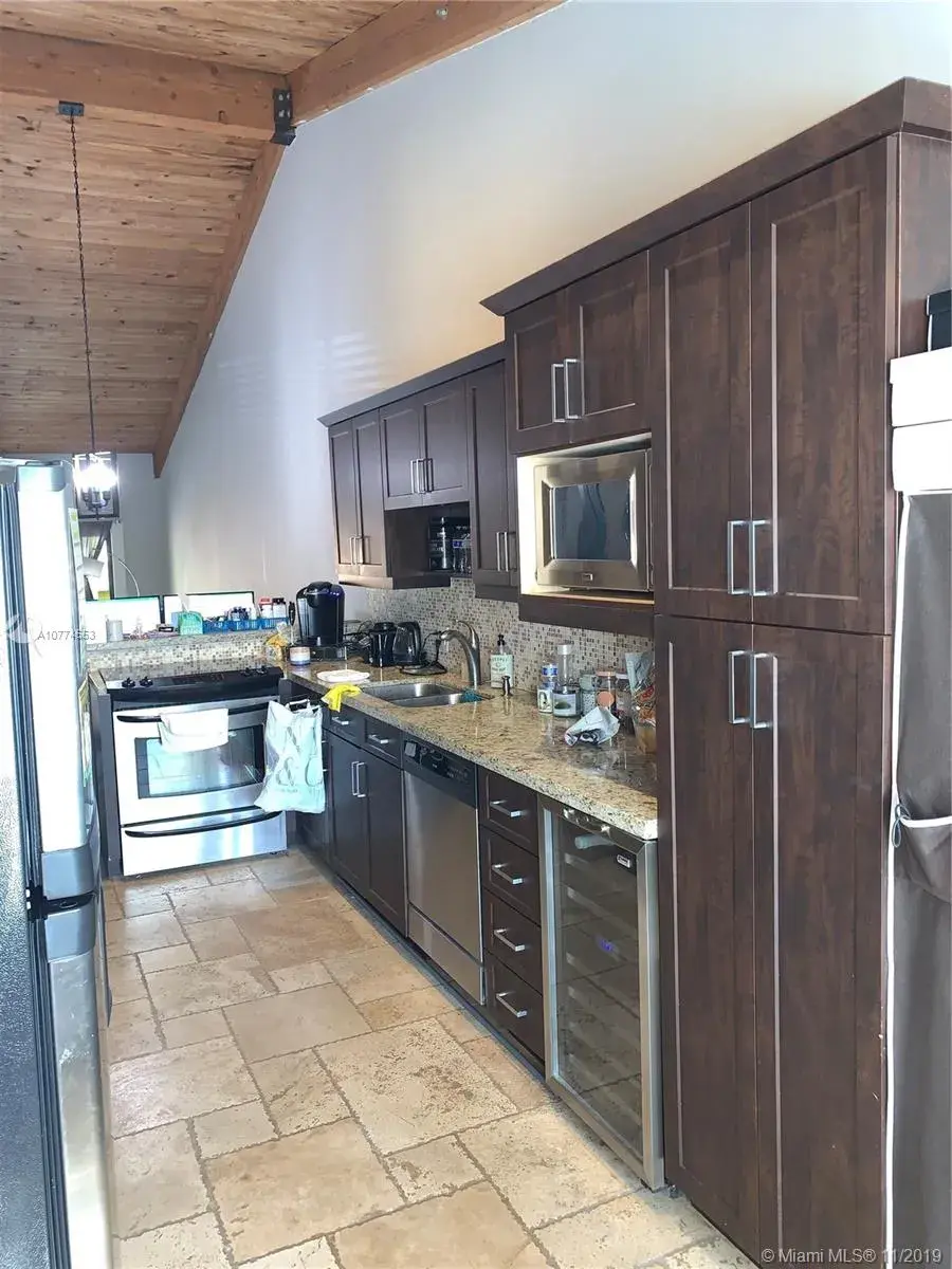 2 bedroom 2 bath Residential Lease for rent at 13511 SW 102nd Ln # 1, Miami FL 33186