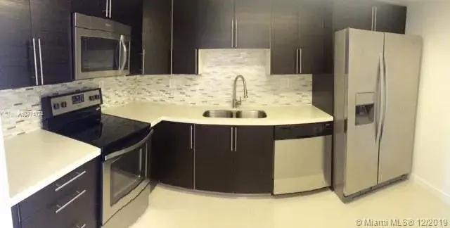 2 bedroom 2 bath Residential for sale at 3300 NE 192 ST # 1909, Aventura FL 33180