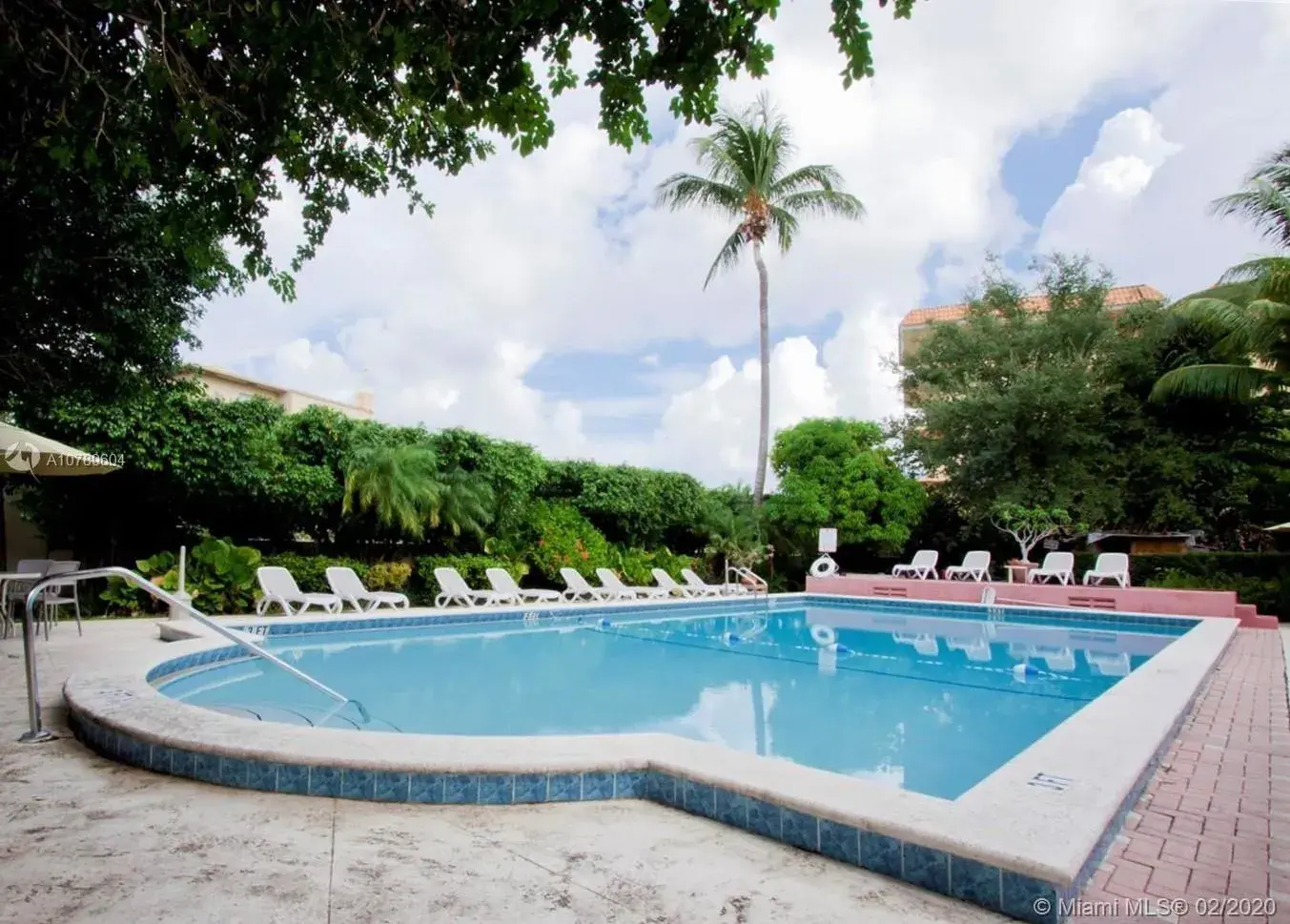 255 W 24th St # 204, Miami Beach FL 33140
