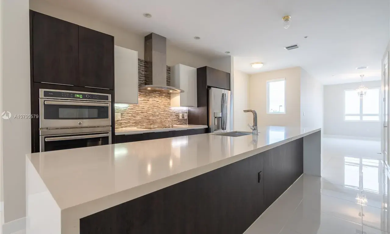 10245 NW 63rd Ter # 208, Doral FL 33178