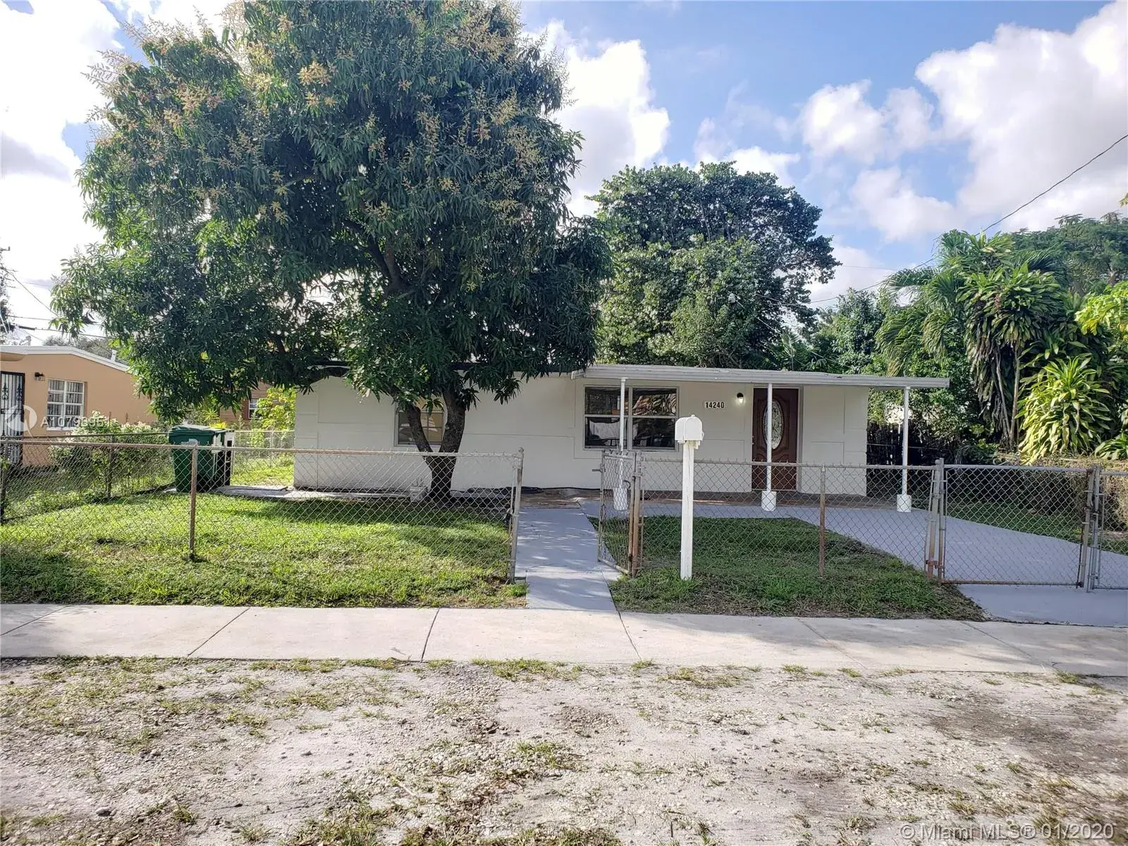 14240 NW 22nd Ct, Miami Gardens FL 33054