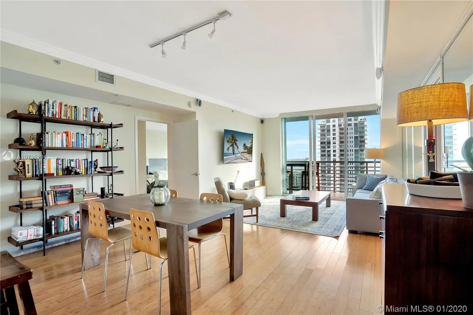 325 S Biscayne Blvd # 3521, Miami FL 33131