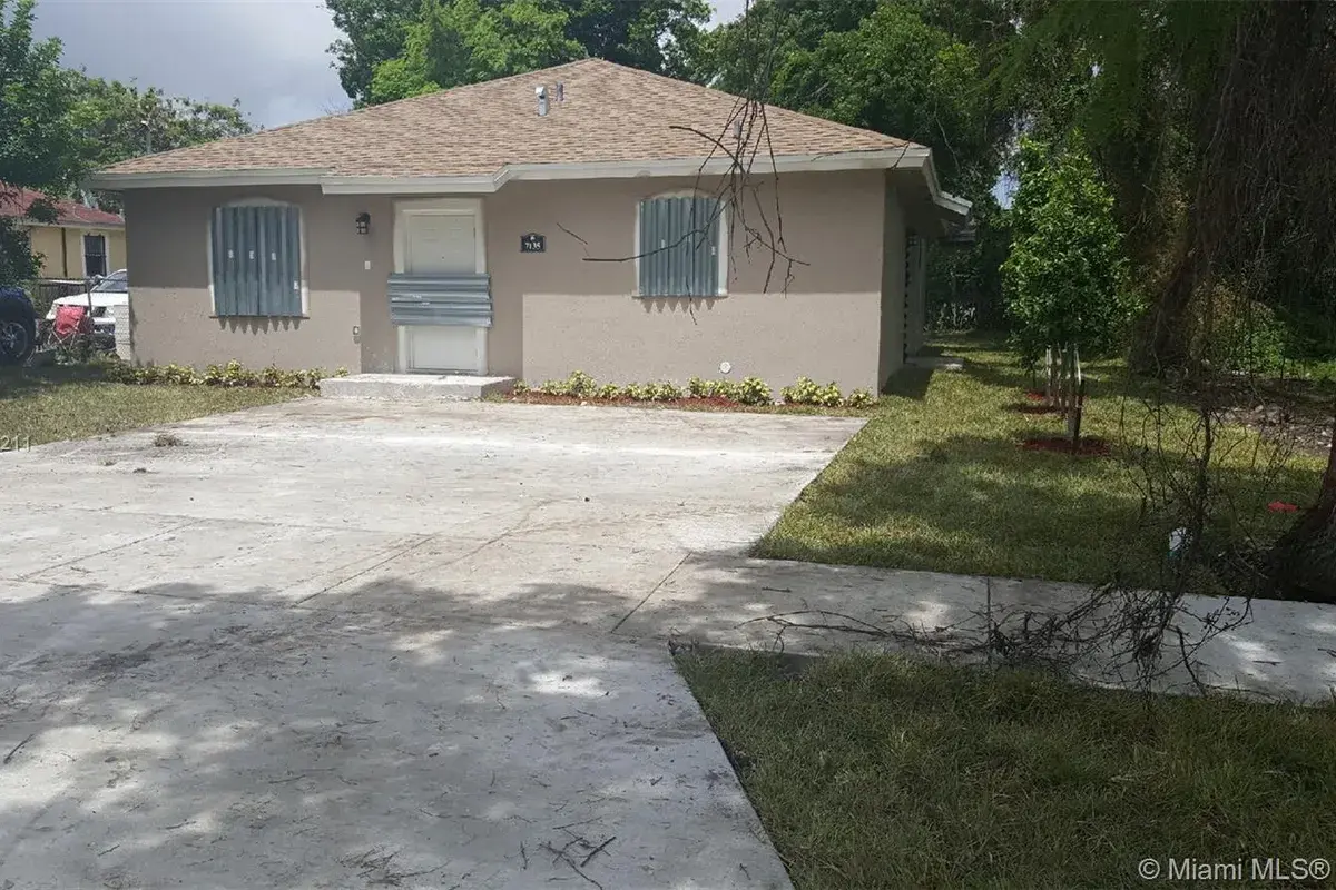 8020 NW 9th Ave, Miami FL 33150