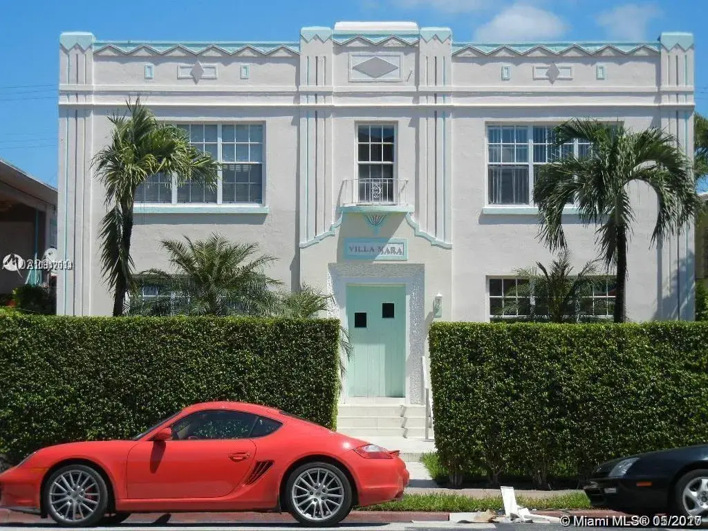 1 bedroom 1 bath Residential for sale at 1027 Euclid Ave # 5, Miami Beach FL 33139