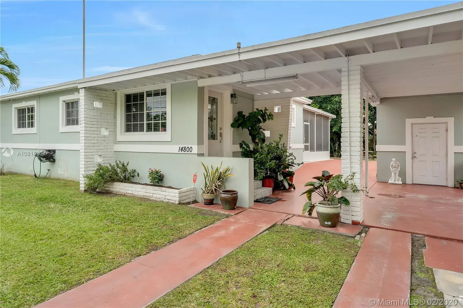 5 bedroom 4 bath for sale at 14800 NE 8th Ave, Miami FL 33161