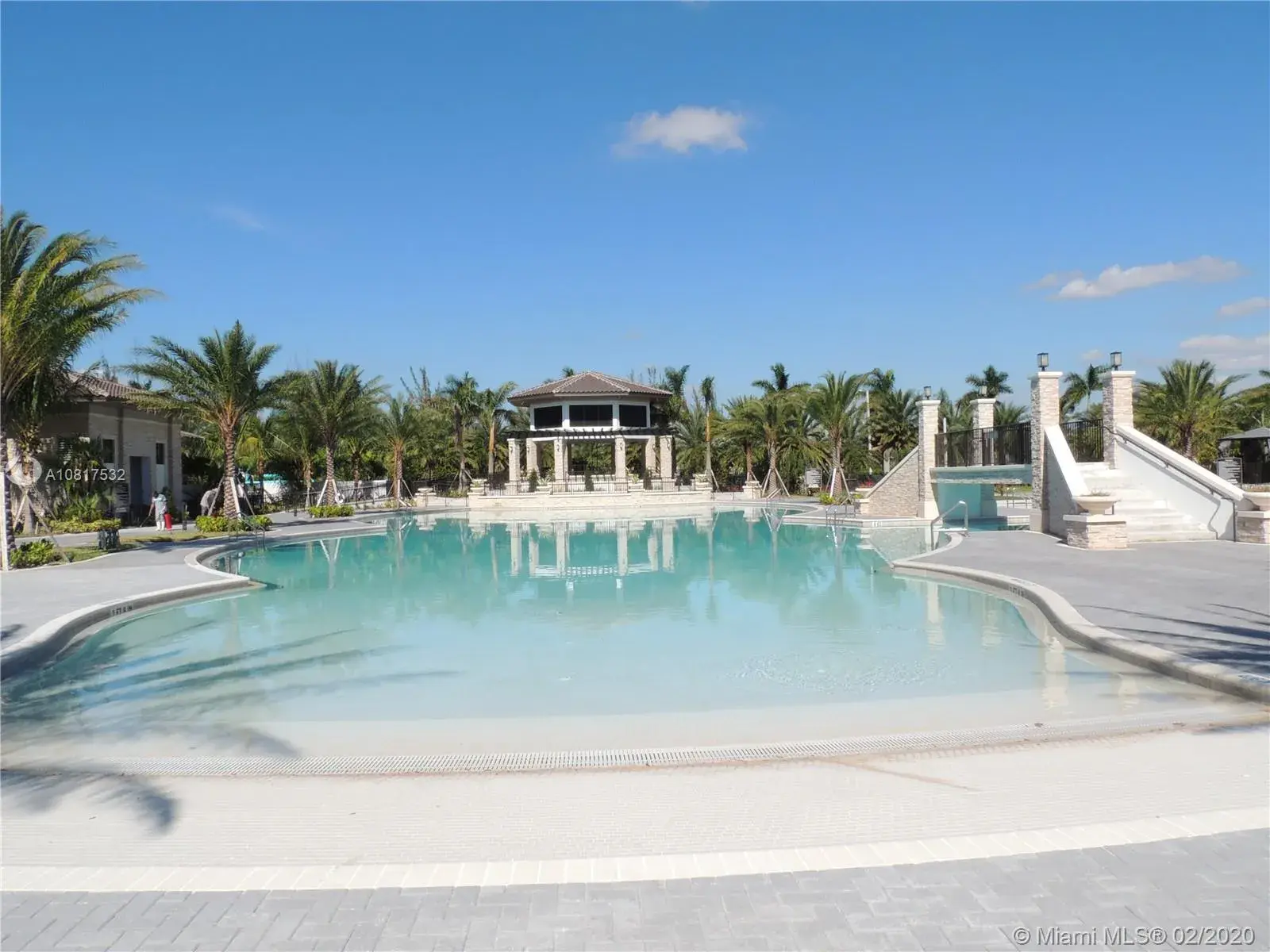 3 bedroom 2 bath Residential Lease for rent at 8800 NW 97th Ave # 207, Doral FL 33178