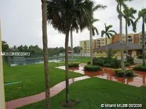 6940 Miami Gardens Dr # 431, Hialeah FL 33015