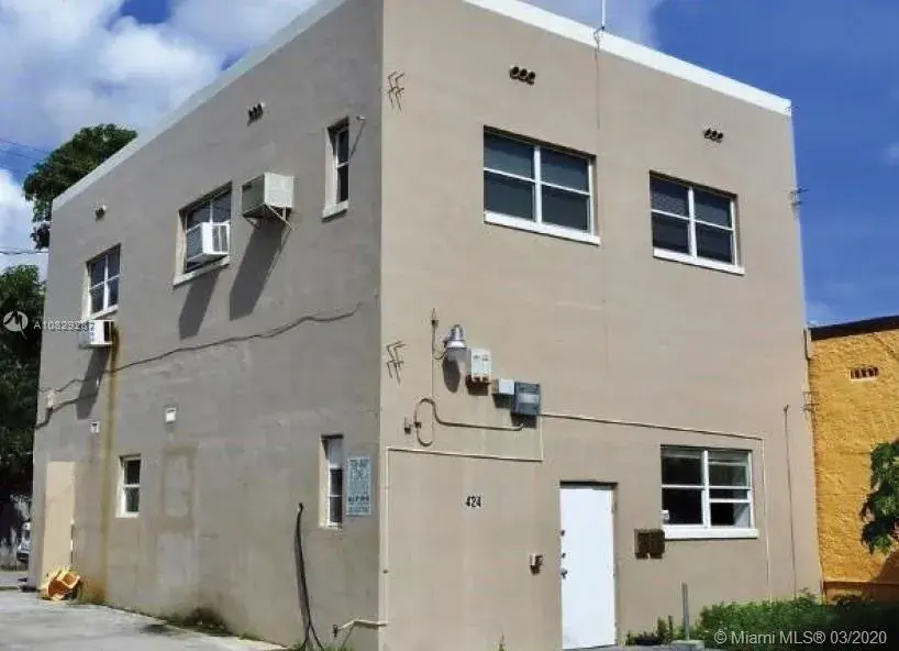 424 SW 22nd Ave, Miami FL 33135