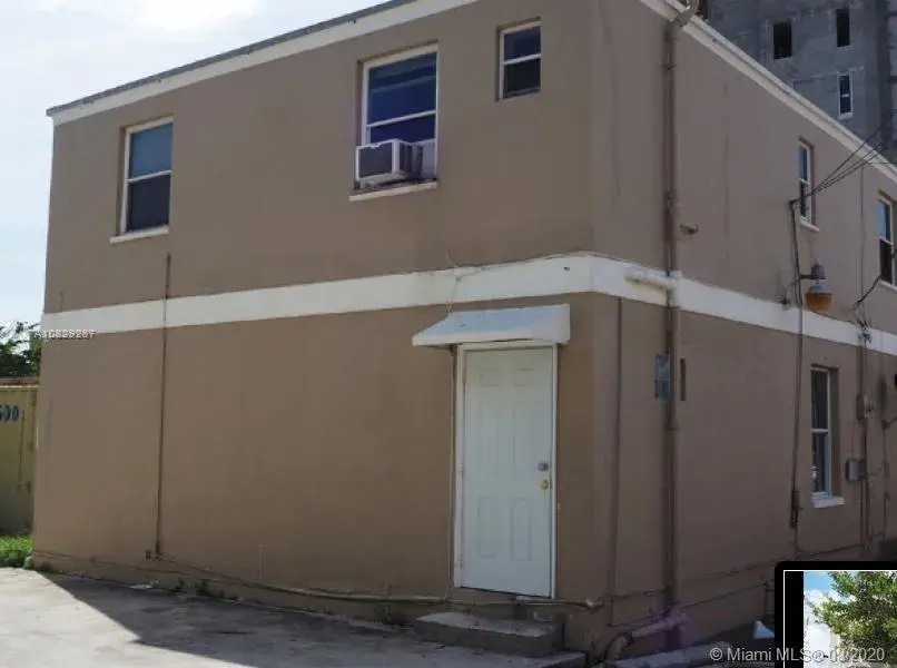 424 SW 22nd Ave, Miami FL 33135