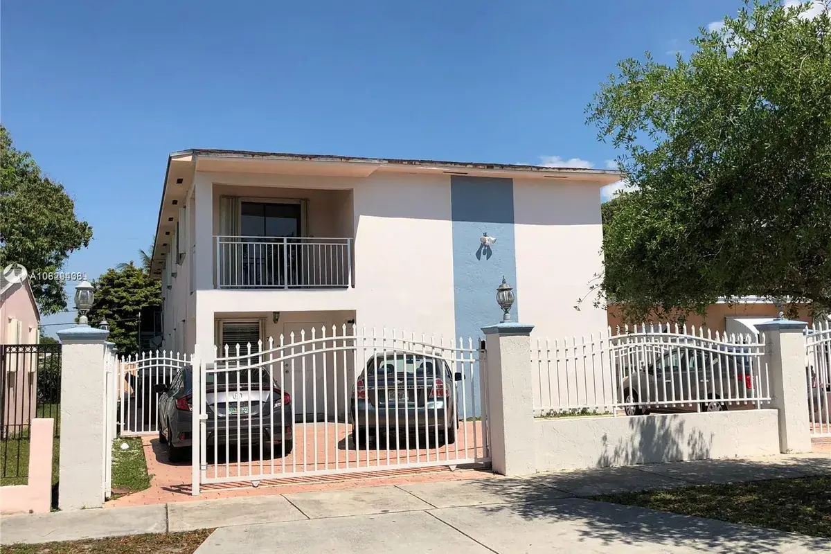 749 E 44th St # 2, Hialeah FL 33013