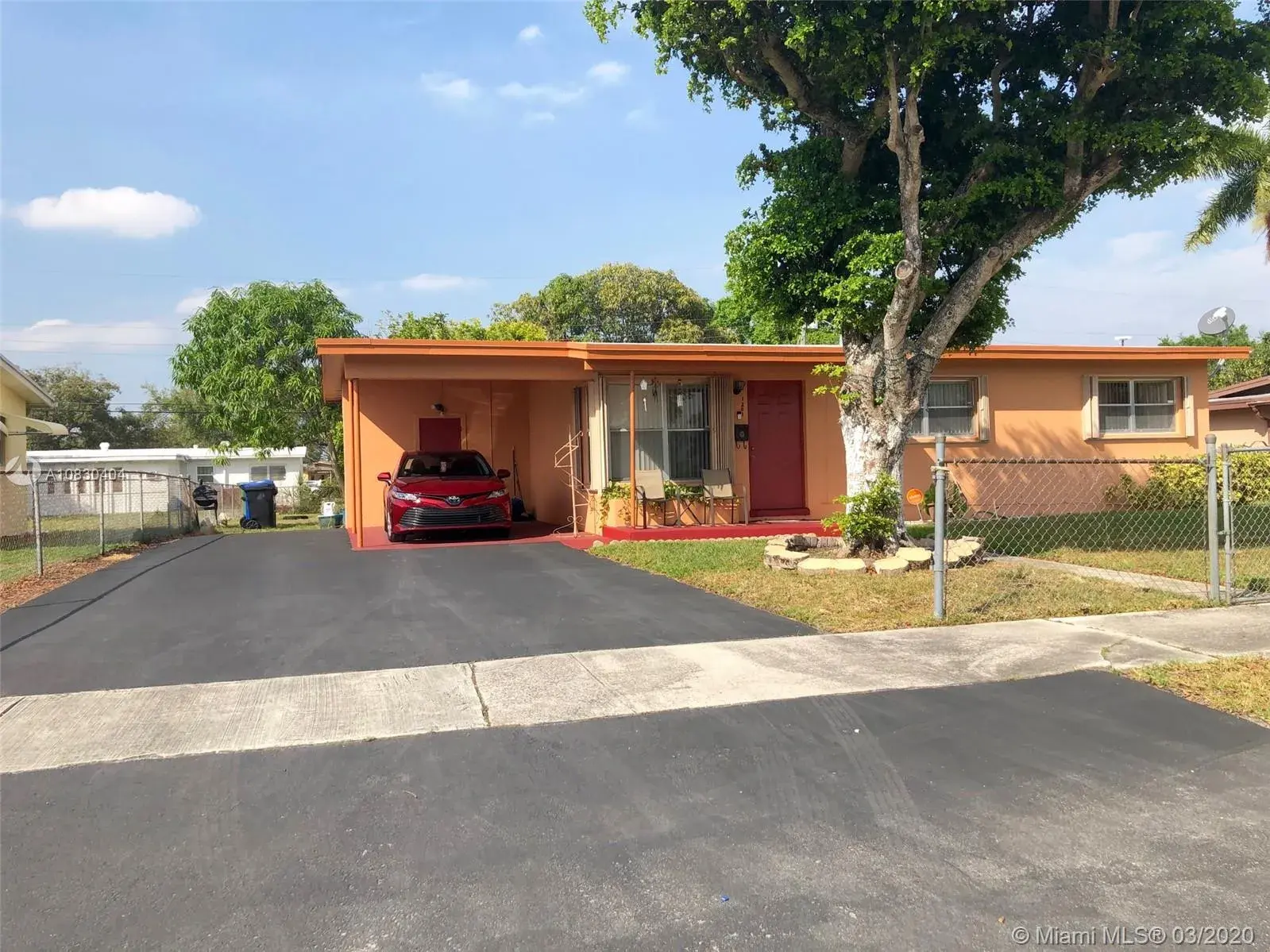 1201 NW 14th St, Fort Lauderdale FL 33311