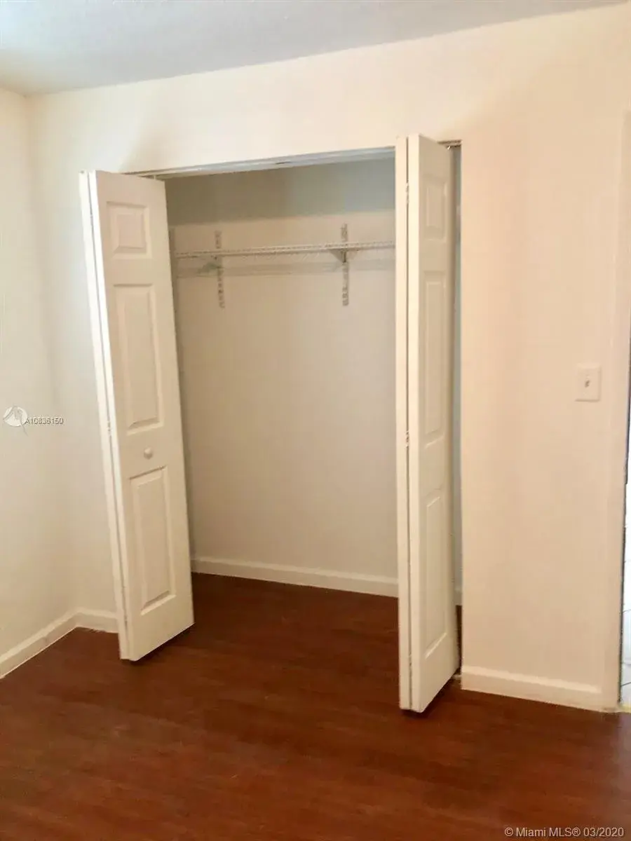 828 SW 2nd St # 5, Miami FL 33130