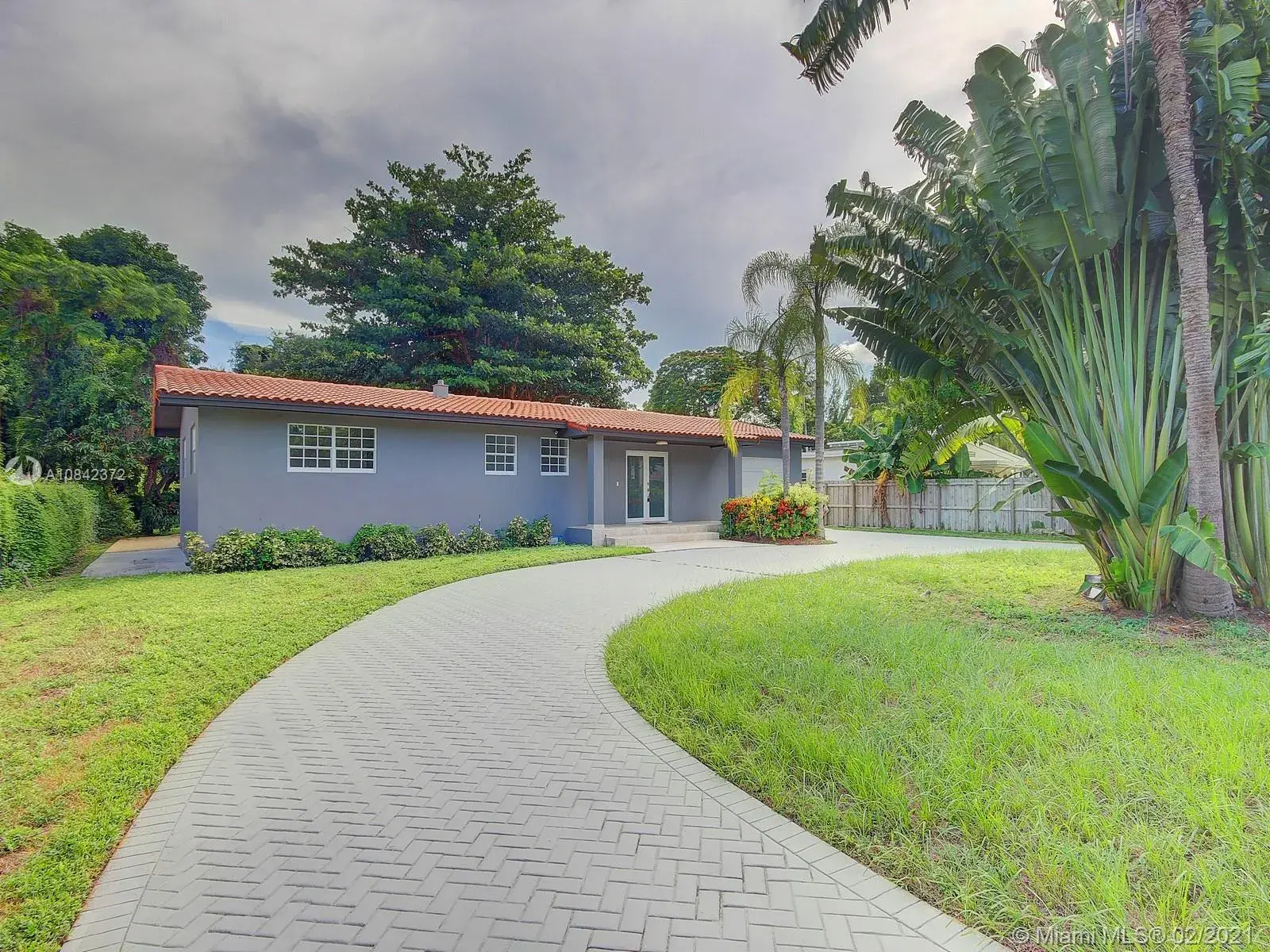 5500 SW 80th St, Miami FL 33143