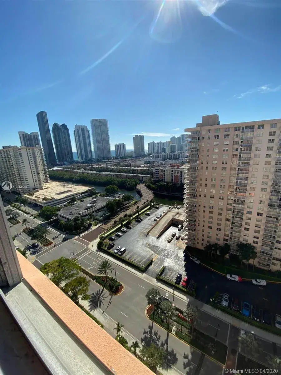 251 174th St # 2110, Sunny Isles Beach FL 33160