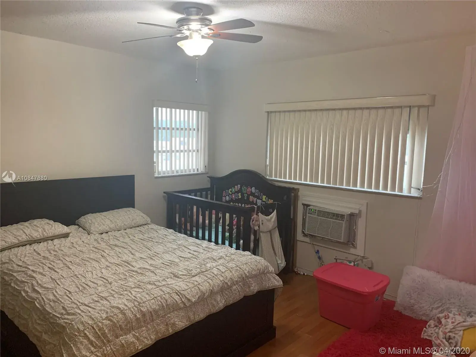 141 NE 10th Ave # 25C, Hallandale Beach FL 33009
