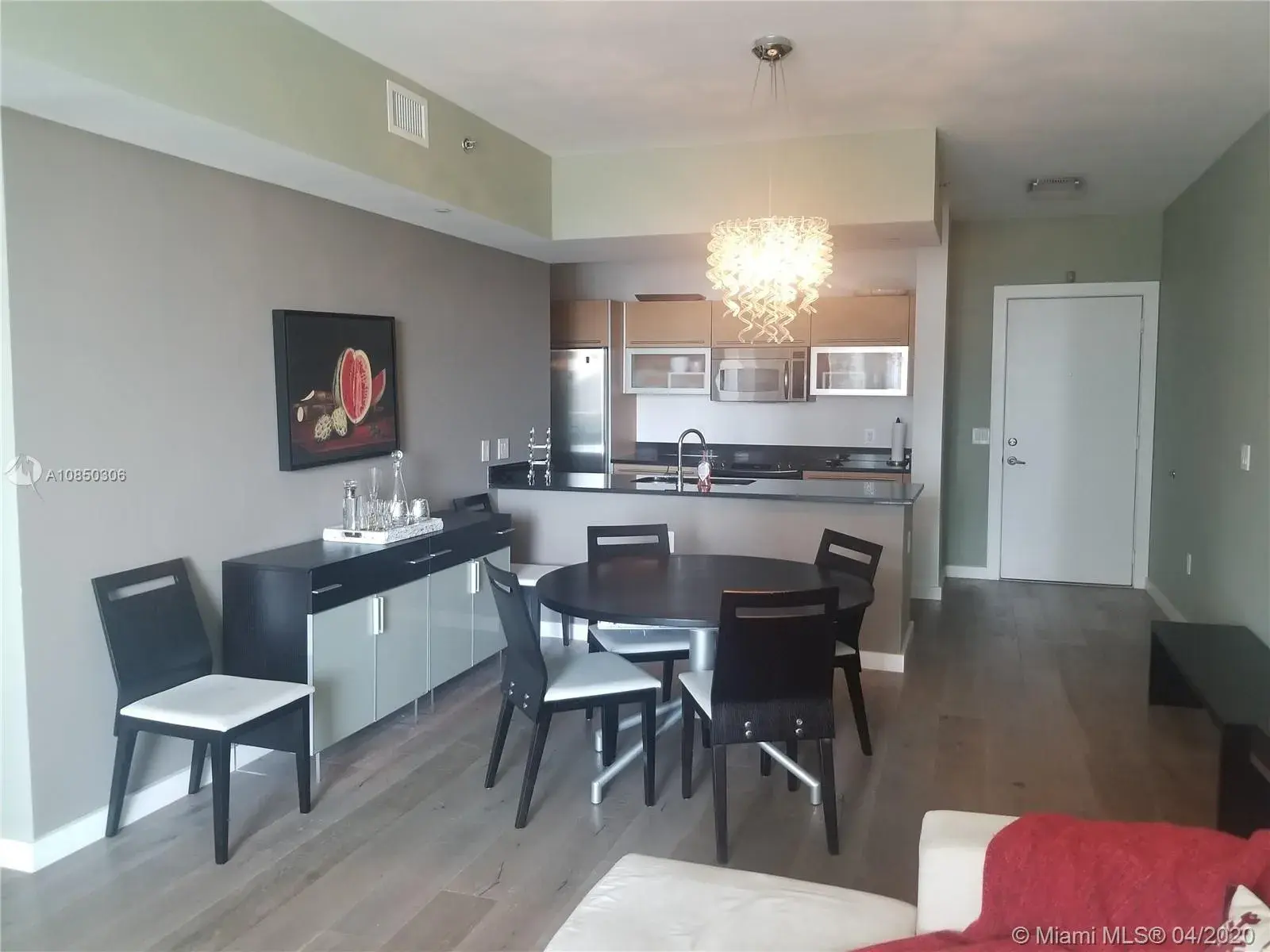 950 Brickell Bay Dr # 3200, Miami FL 33131